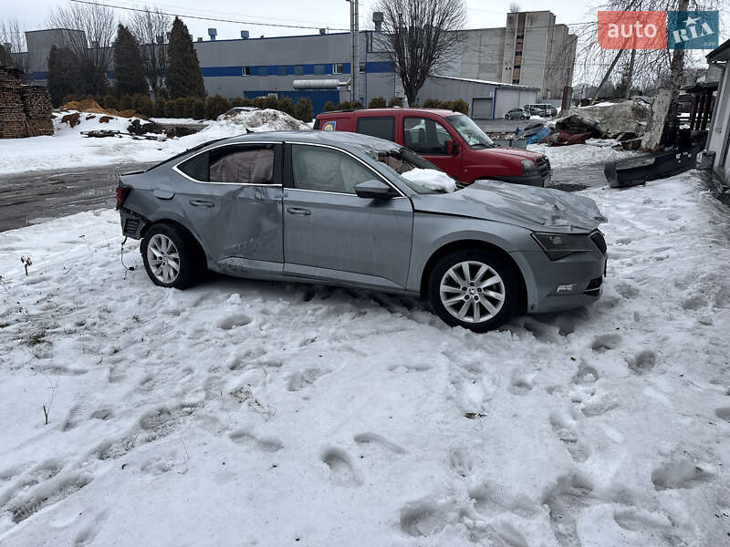 Ліфтбек Skoda Superb 2018 в Луцьку