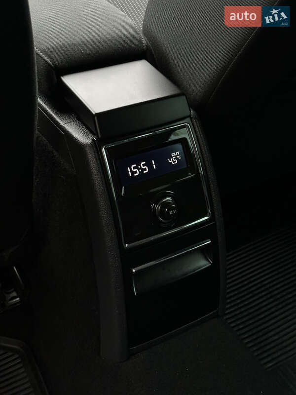 Универсал Skoda Superb 2013 в Ровно фото 31 Универсал Skoda Superb 2013 в Ровно