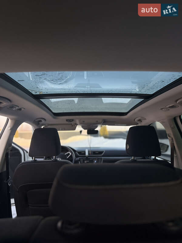 Универсал Skoda Superb 2017 в Хусте