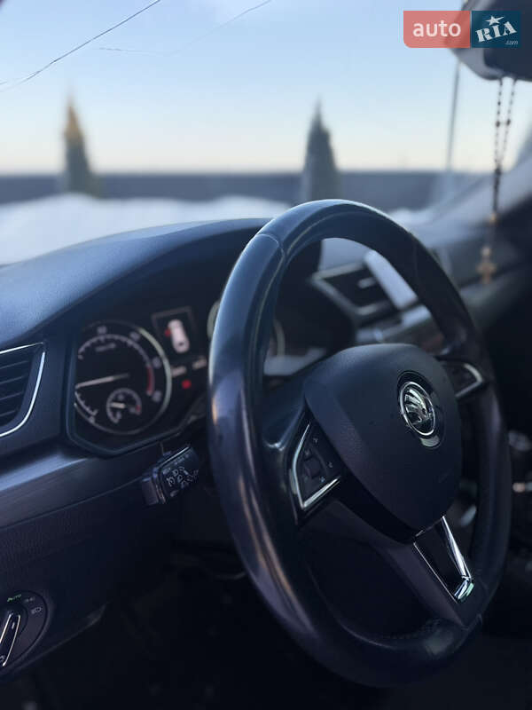 Универсал Skoda Superb 2017 в Хусте