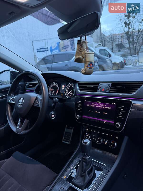 Ліфтбек Skoda Superb 2019 в Львові