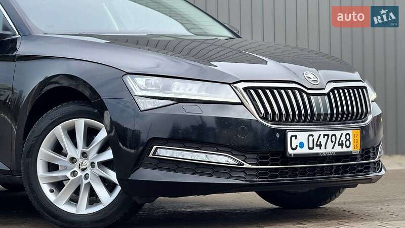 Лифтбек Skoda Superb 2022 в Стрые