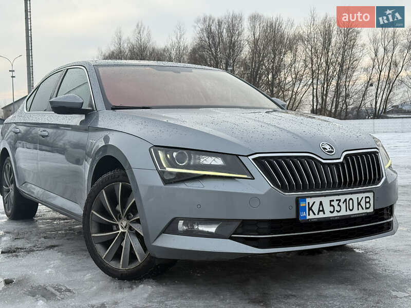 Ліфтбек Skoda Superb 2016 в Києві