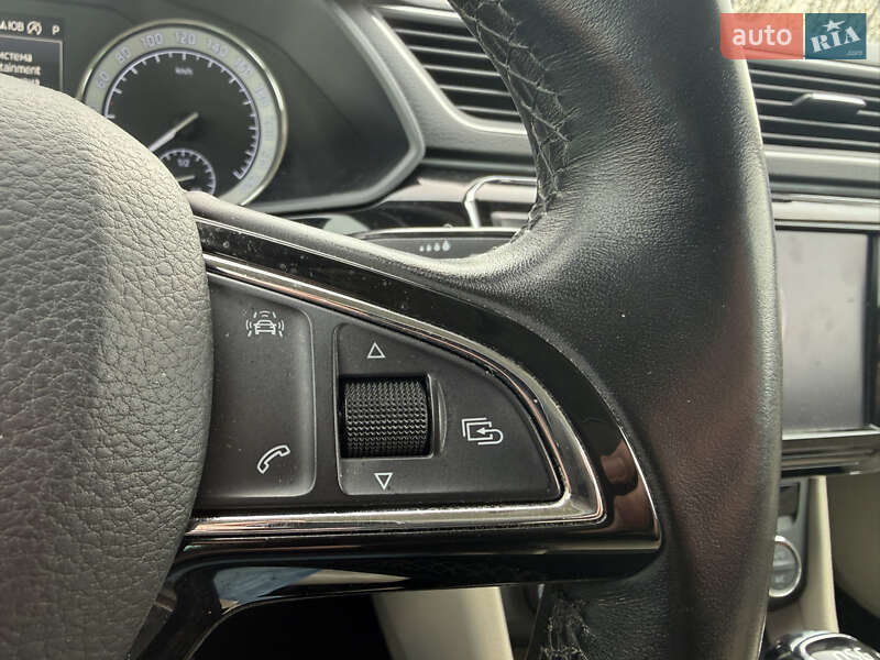 Ліфтбек Skoda Superb 2016 в Києві