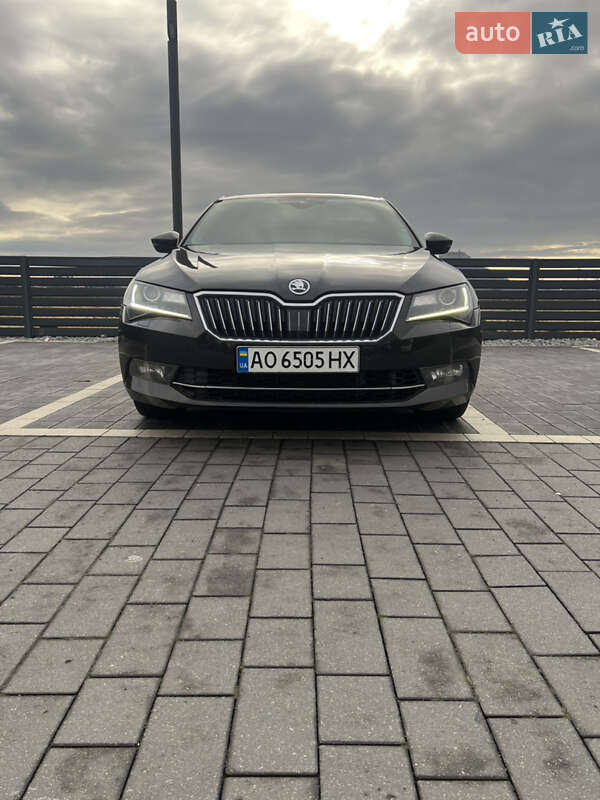 Лифтбек Skoda Superb 2017 в Мукачево фото 2 Лифтбек Skoda Superb 2017 в Мукачево
