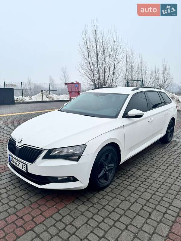 Универсал Skoda Superb 2019 в Тячеве фото 5 Универсал Skoda Superb 2019 в Тячеве