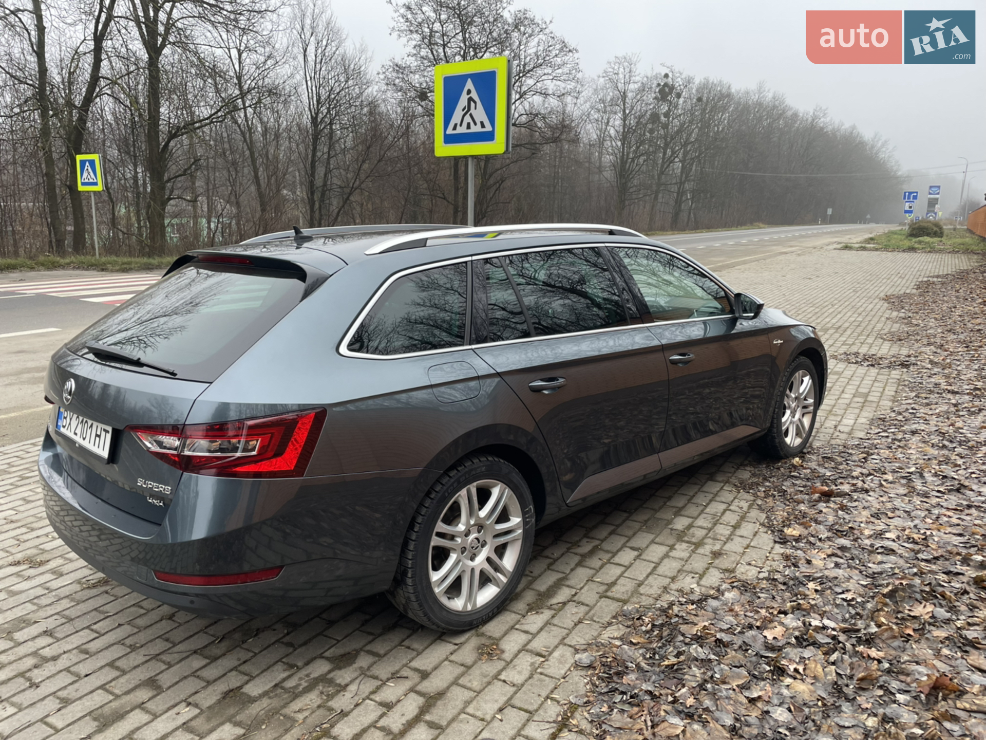 2017 Skoda Superb - мініатюра 3