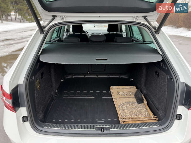 Универсал Skoda Superb 2020 в Тернополе фото 36 Универсал Skoda Superb 2020 в Тернополе