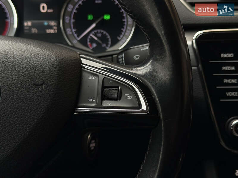 Лифтбек Skoda Superb 2019 в Ужгороде фото 37 Лифтбек Skoda Superb 2019 в Ужгороде