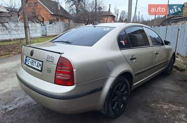 Лифтбек Skoda Superb 2005 в Кривом Роге