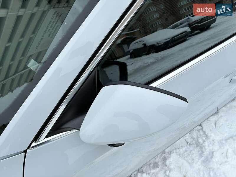 Универсал Skoda Superb 2023 в Киеве фото 33 Универсал Skoda Superb 2023 в Киеве