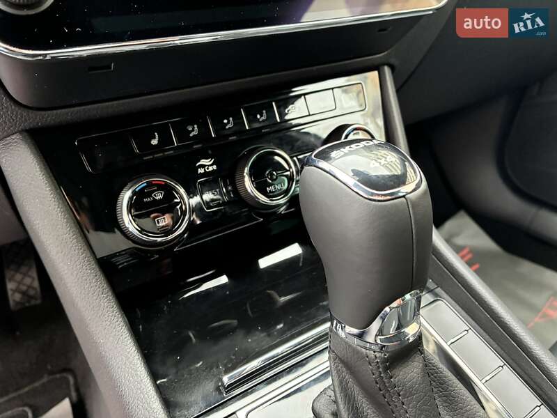 Универсал Skoda Superb 2023 в Киеве фото 88 Универсал Skoda Superb 2023 в Киеве