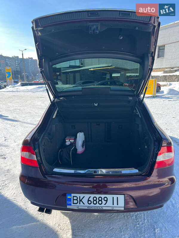 Лифтбек Skoda Superb 2011 в Ровно фото 12 Лифтбек Skoda Superb 2011 в Ровно