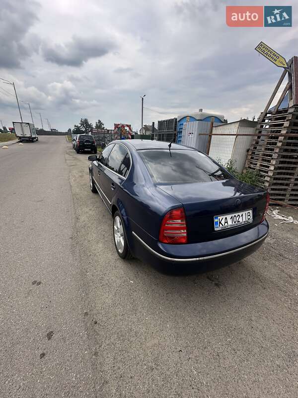 Ліфтбек Skoda Superb 2004 в Києві фото 6 Ліфтбек Skoda Superb 2004 в Києві