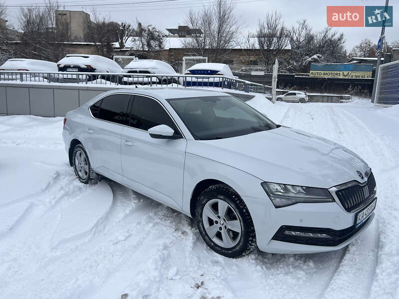 Лифтбек Skoda Superb 2021 в Киеве фото 2 Лифтбек Skoda Superb 2021 в Киеве