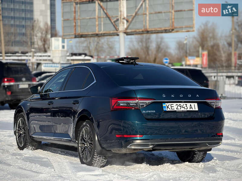 Лифтбек Skoda Superb 2020 в Киеве