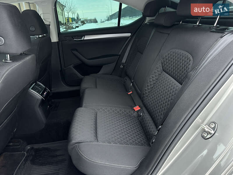 Лифтбек Skoda Superb 2018 в Луцке фото 36 Лифтбек Skoda Superb 2018 в Луцке