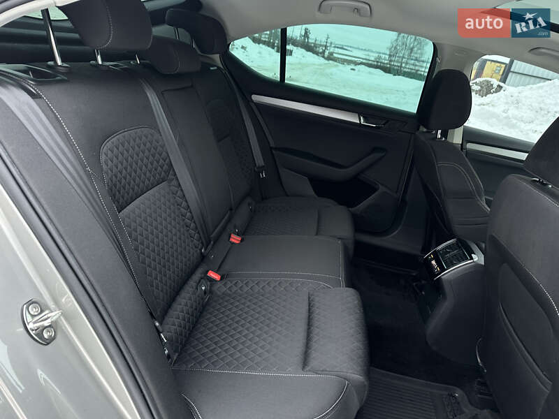 Лифтбек Skoda Superb 2018 в Луцке фото 45 Лифтбек Skoda Superb 2018 в Луцке