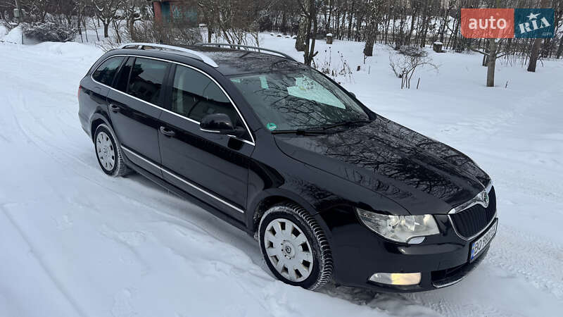 Skoda Superb 2011 Skoda Superb 2011
