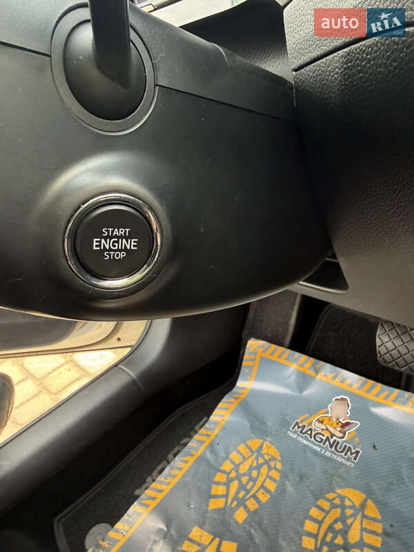 Универсал Skoda Superb 2020 в Сваляве