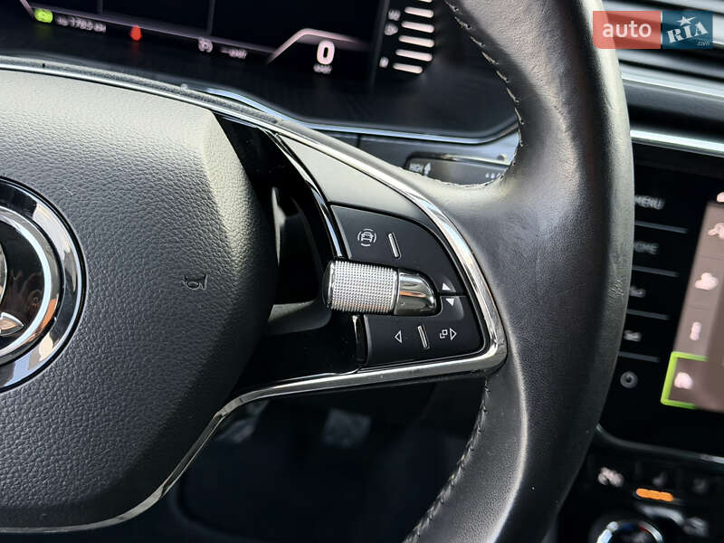 Универсал Skoda Superb 2021 в Ровно