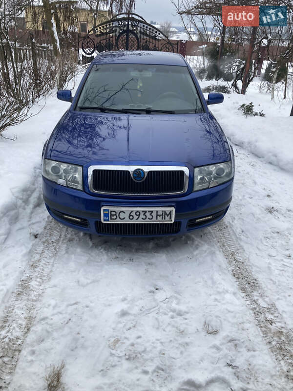 Skoda Superb 2002 Skoda Superb 2002