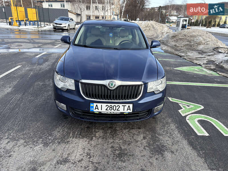 Лифтбек Skoda Superb 2010 в Киеве фото 5 Лифтбек Skoda Superb 2010 в Киеве