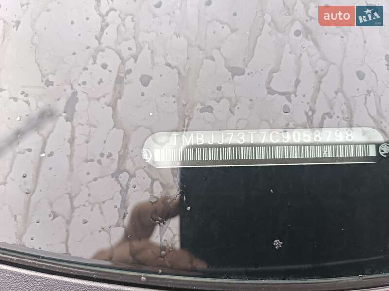 Універсал Skoda Superb 2012 в Черняхові