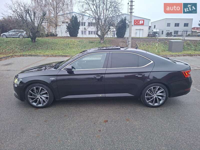 Ліфтбек Skoda Superb 2017 в Ужгороді