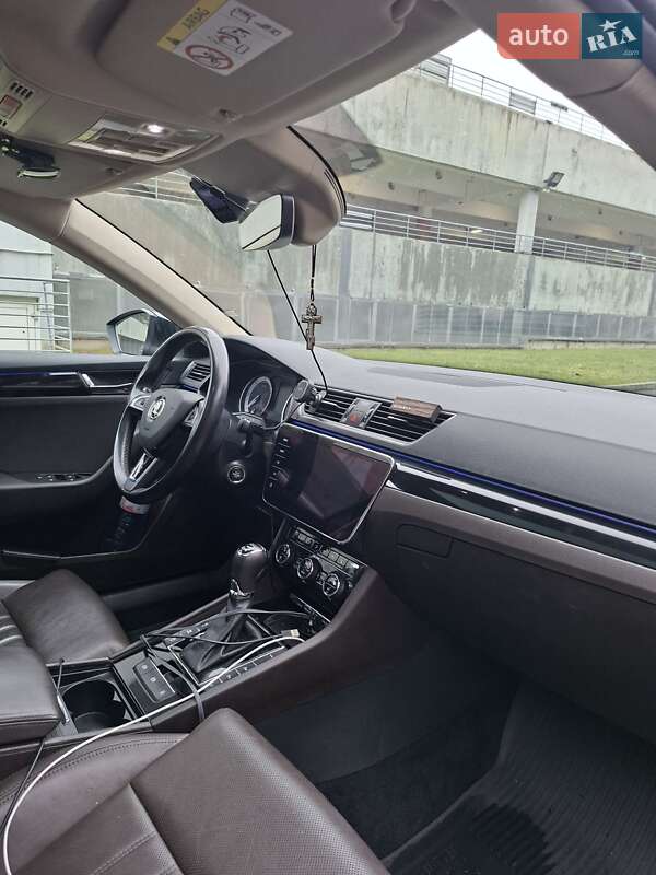 Ліфтбек Skoda Superb 2017 в Ужгороді
