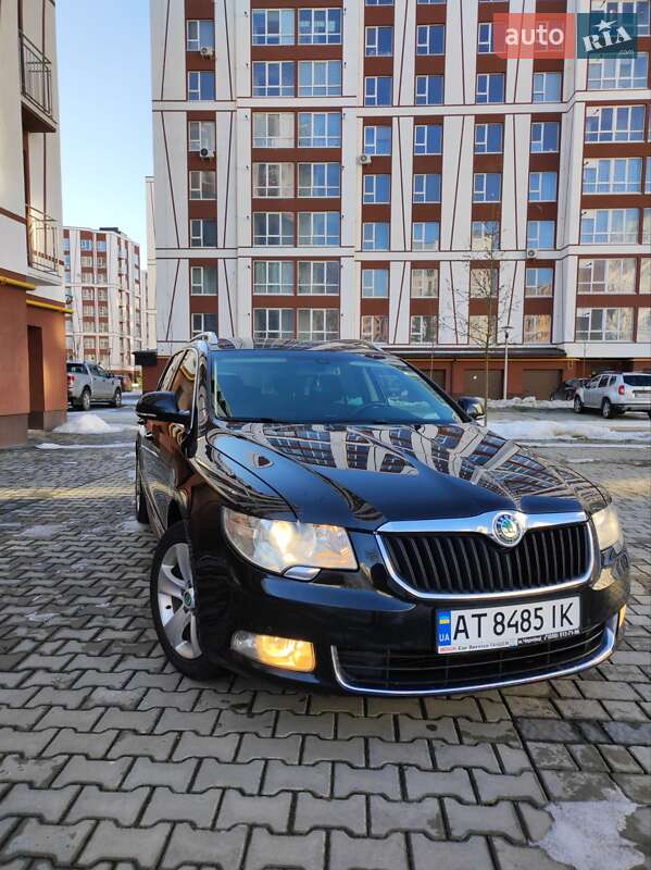 Skoda Superb 2012 Skoda Superb 2012