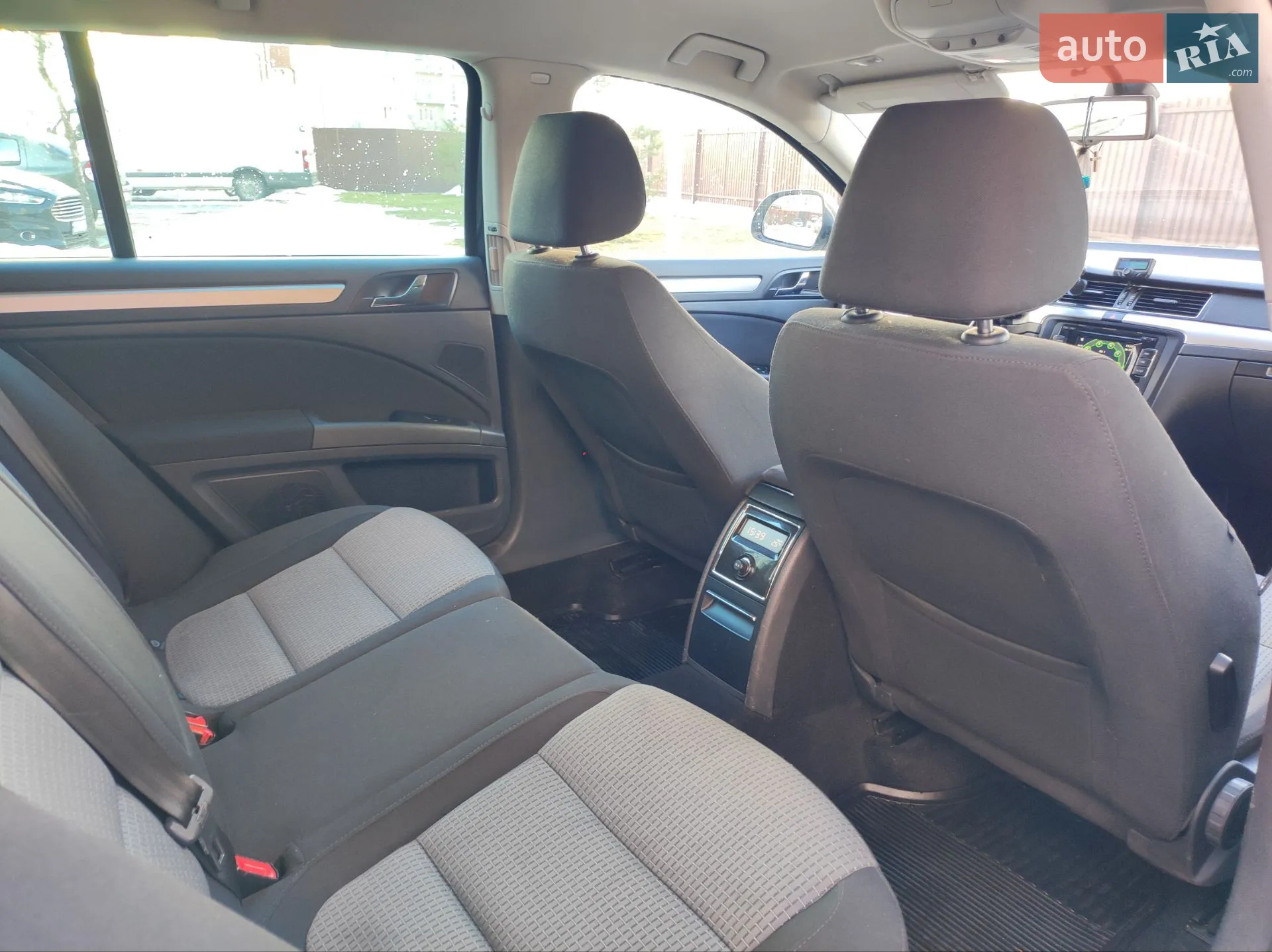 2012 Skoda Superb - мініатюра 24