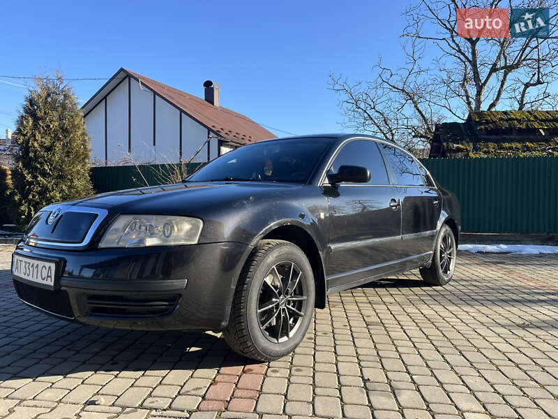 Skoda Superb 2006