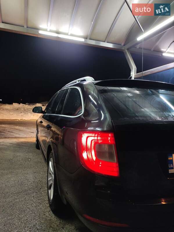 Універсал Skoda Superb 2012 в Івано-Франківську