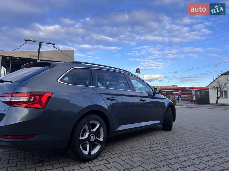Універсал Skoda Superb 2015 в Мукачевому