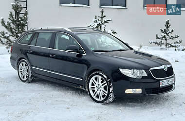 Универсал Skoda Superb 2010 в Луцке