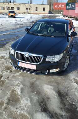 Лифтбек Skoda Superb 2010 в Житомире
