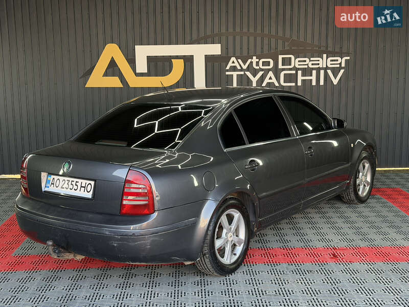 Ліфтбек Skoda Superb 2006 в Тячеві