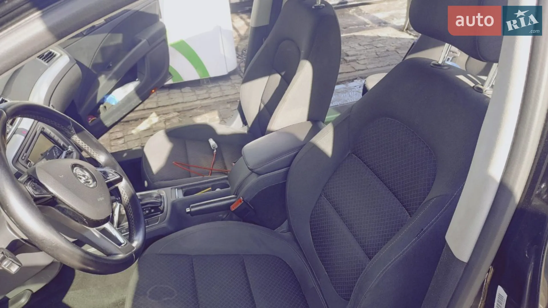 2015 Skoda Superb - мініатюра 8