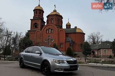 Лифтбек Skoda Superb 2009 в Кривом Роге