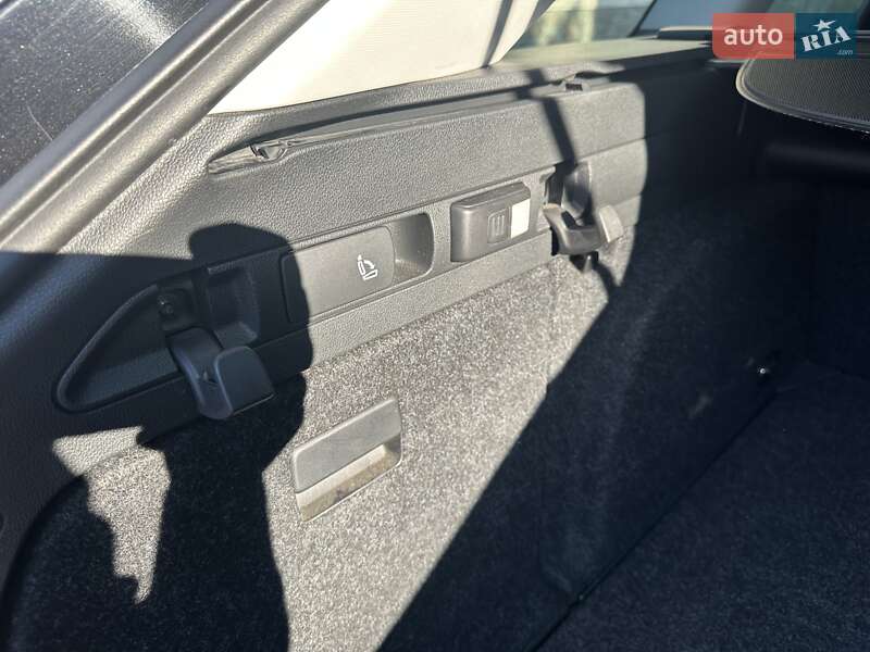 Универсал Skoda Superb 2016 в Самборе