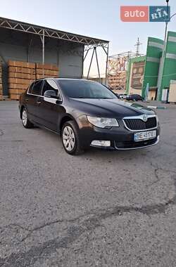Универсал Skoda Superb 2009 в Николаеве