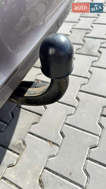 Універсал Skoda Superb 2010 в Луцьку