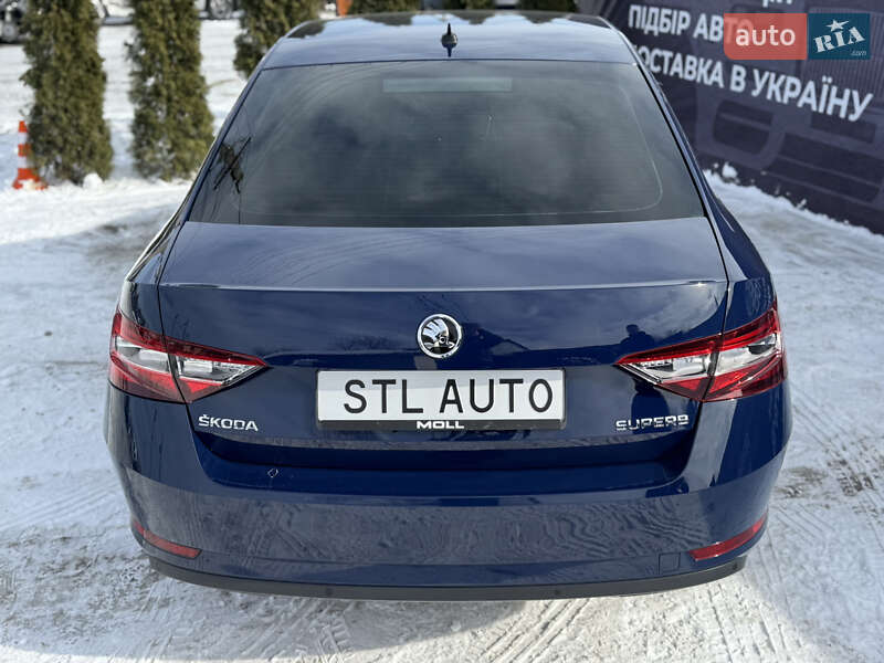 Ліфтбек Skoda Superb 2017 в Львові