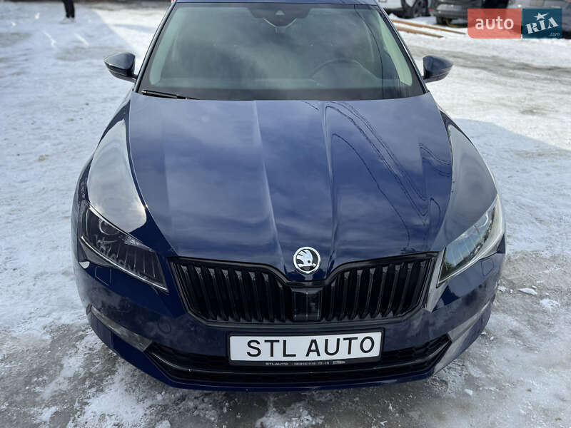 Ліфтбек Skoda Superb 2017 в Львові