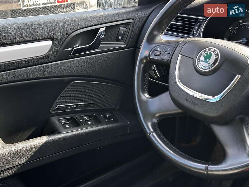 Универсал Skoda Superb 2010 в Виннице