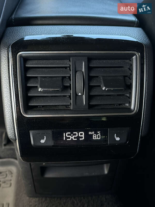 Ліфтбек Skoda Superb 2017 в Львові