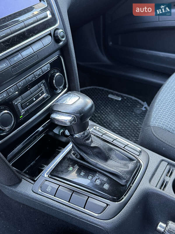 Ліфтбек Skoda Superb 2012 в Дрогобичі фото 9 Ліфтбек Skoda Superb 2012 в Дрогобичі