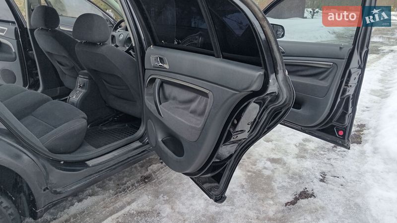 Лифтбек Skoda Superb 2006 в Прилуках фото 12 Лифтбек Skoda Superb 2006 в Прилуках