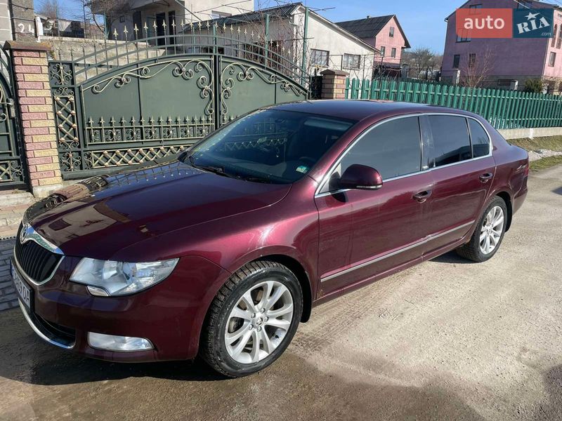 Ліфтбек Skoda Superb 2010 в Львові